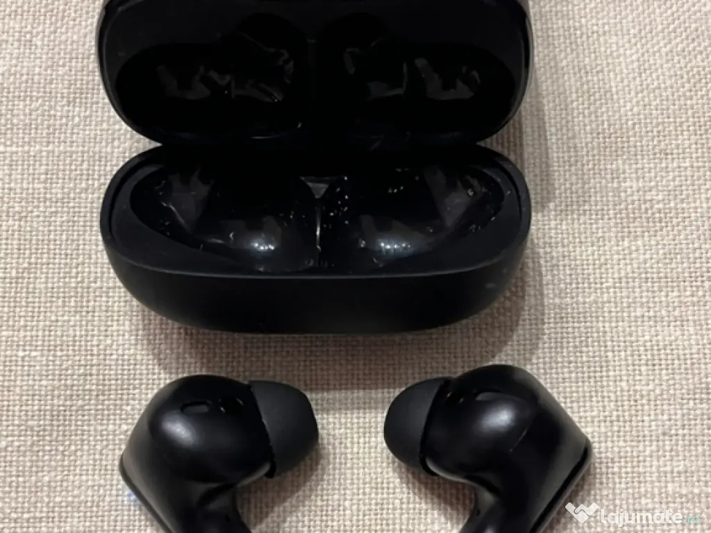 Căști true wireless SilverCrest , set complet