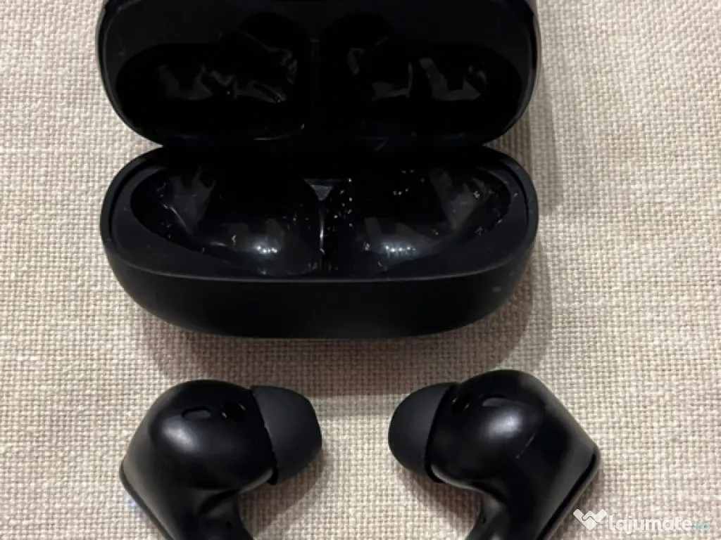 Căști true wireless SilverCrest , set complet