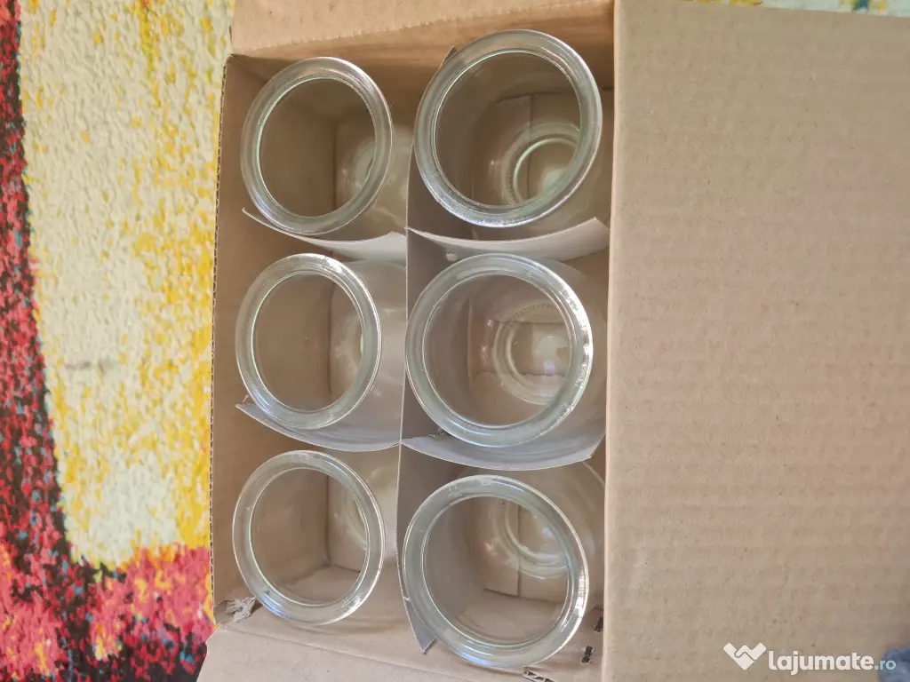 Ventuze medicale, din sticlă groasă, în stare foarte bună.folosite o dată.