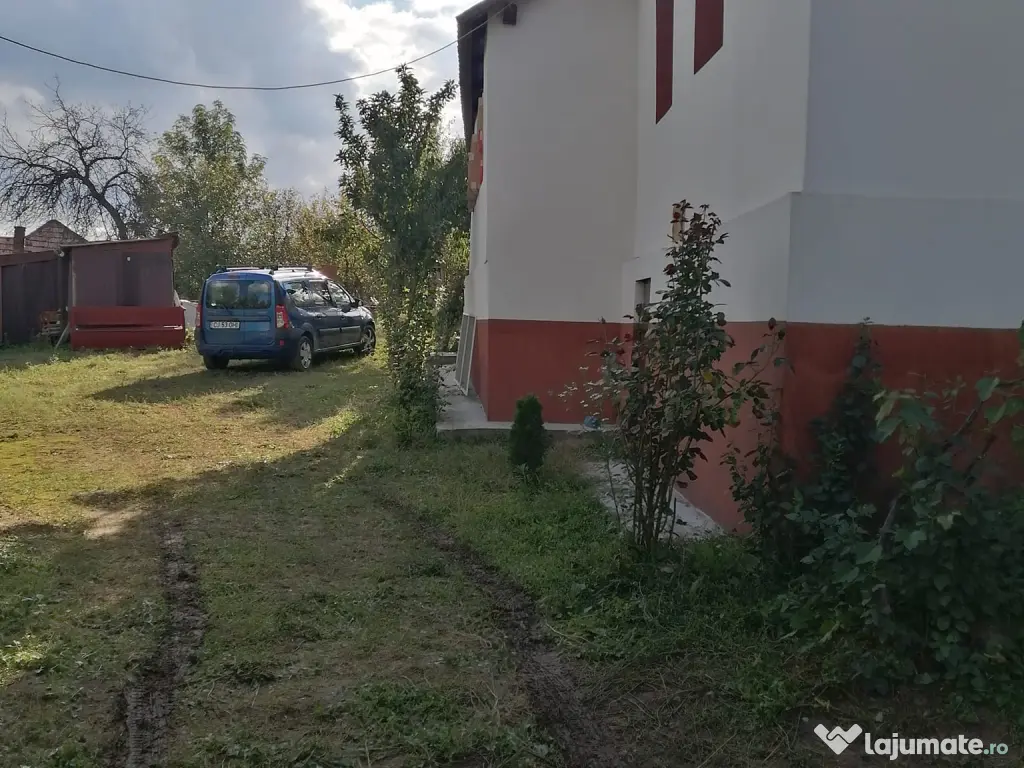 OCAZIE- casa renovata cu teren 900mp la30km de Zalau si 50km de Cluj Napca