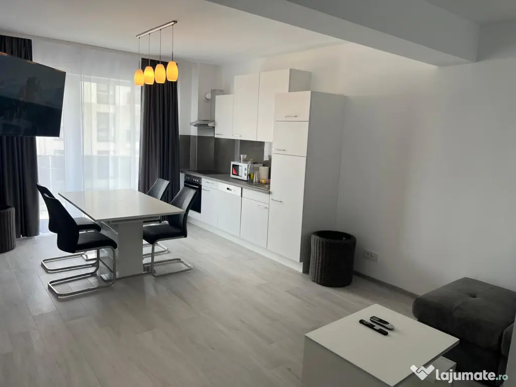 Inchiriez apartament nou cu 2 camere, complet mobilat, in Oradea