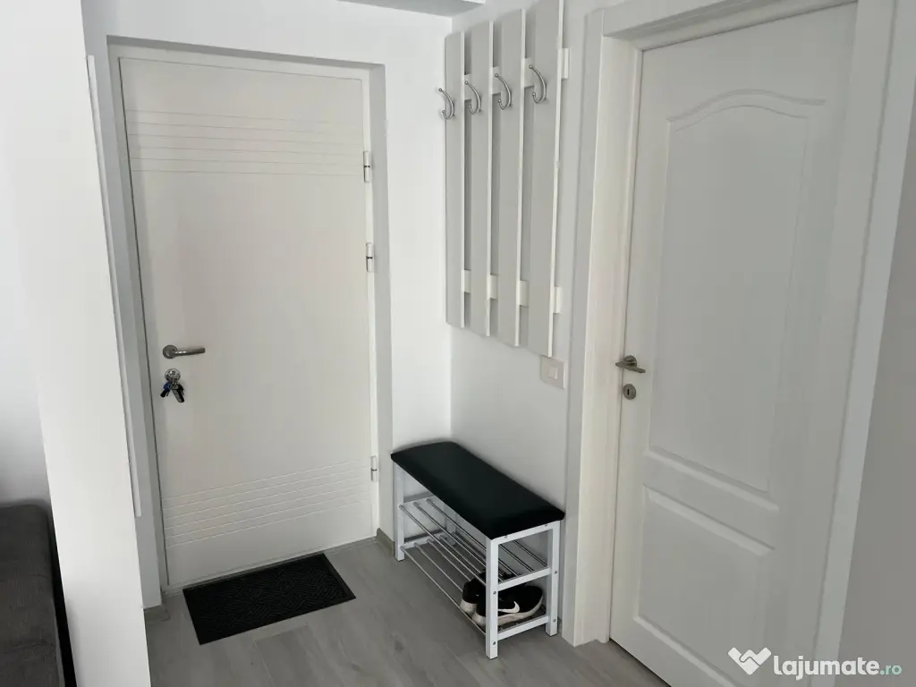 Inchiriez apartament nou cu 2 camere, complet mobilat, in Oradea