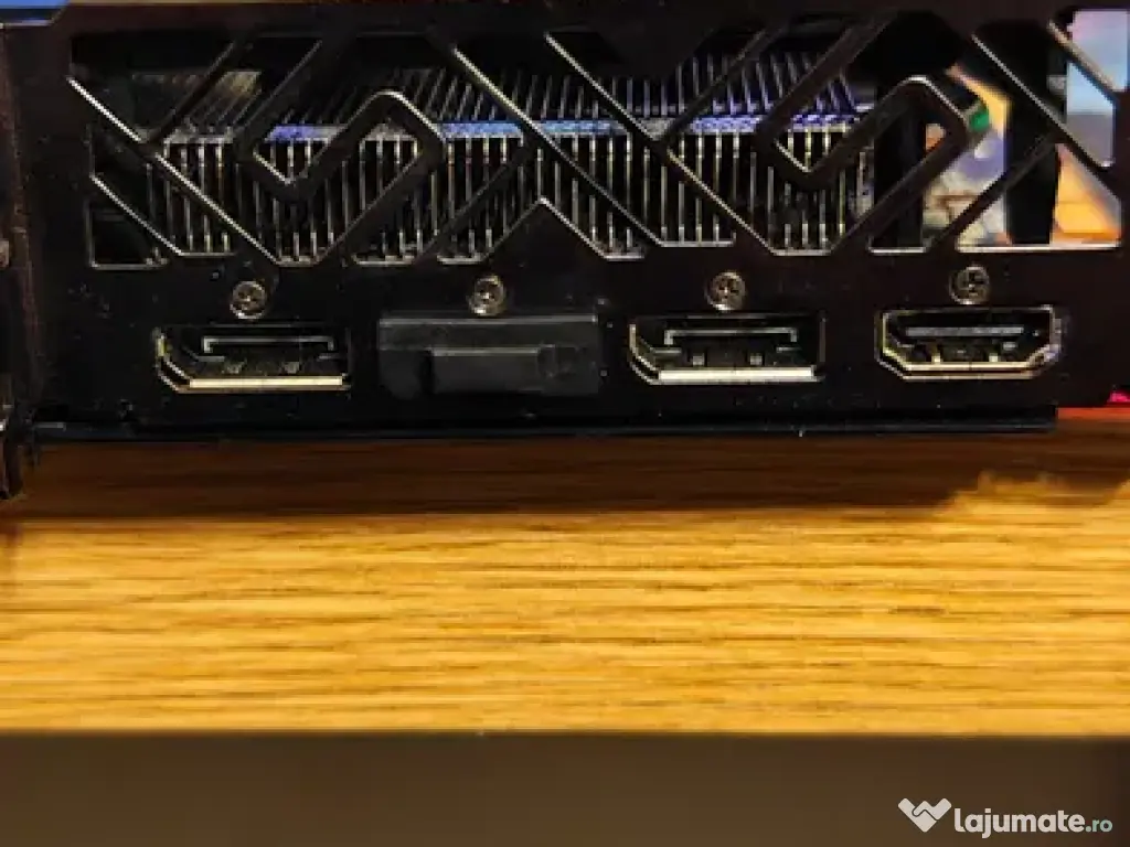 PLACA VIDEO Radeon RX 5500 XT 