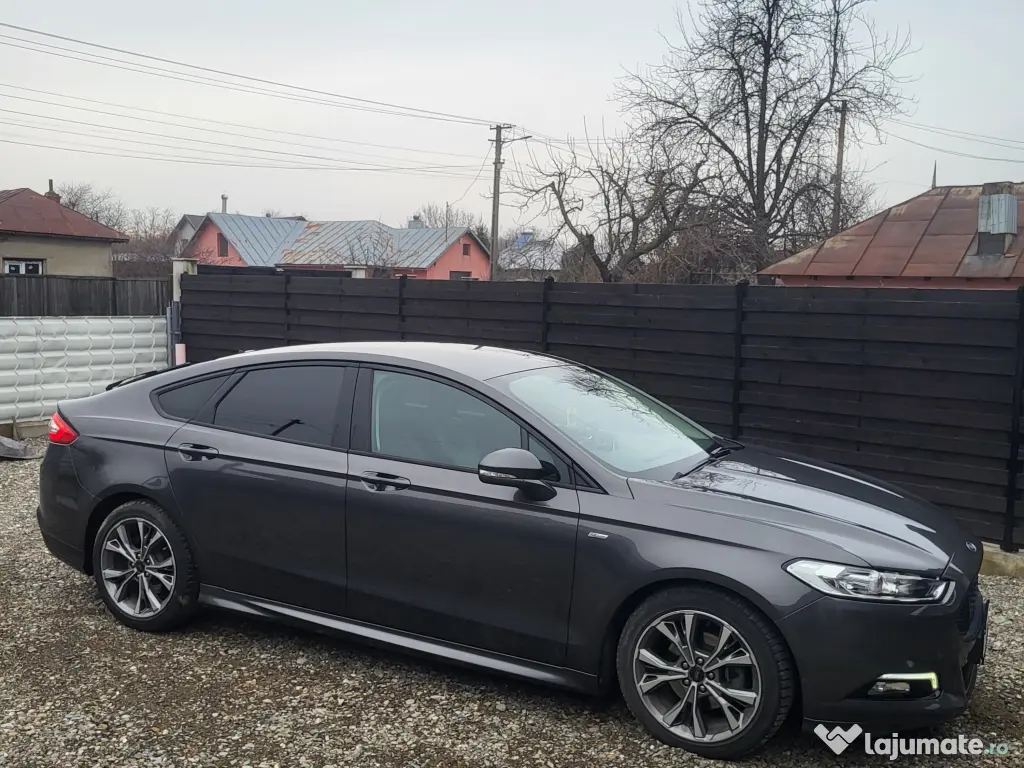 Ford Mondeo ST line