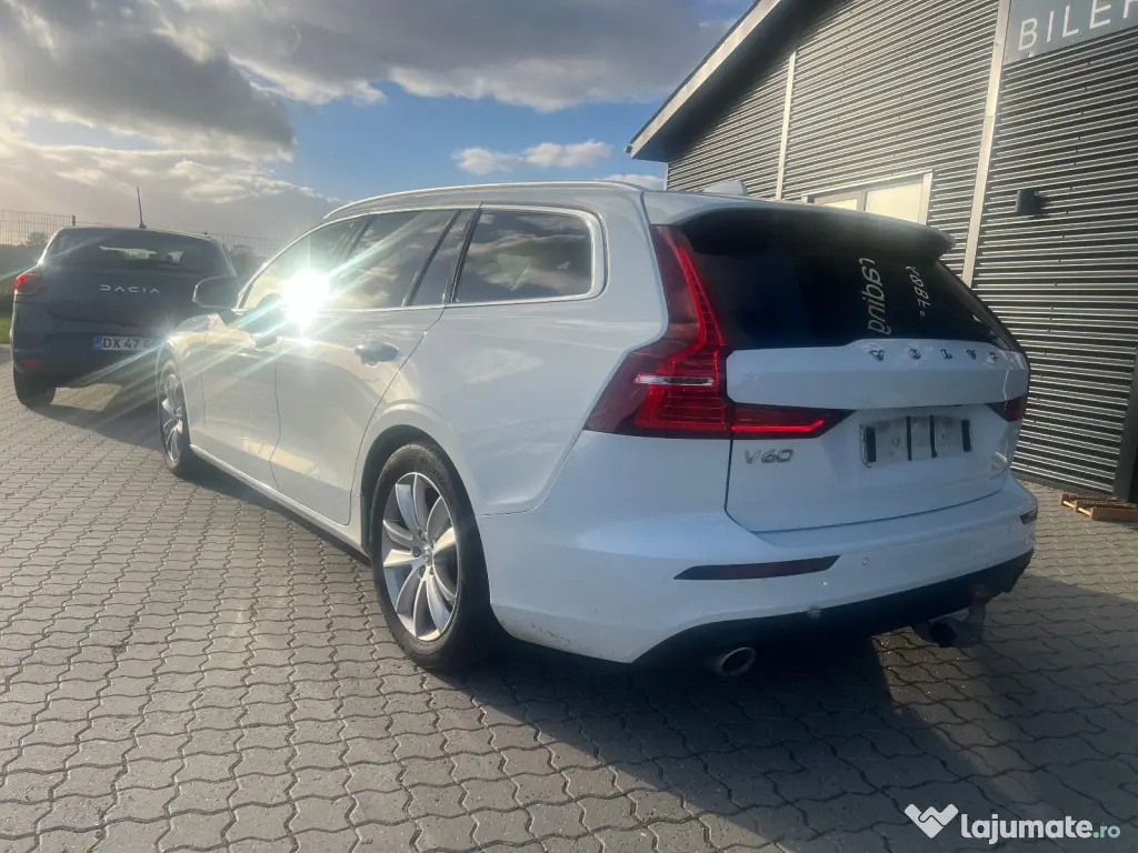 VOLVO V60 D4 AUTOMATA 2019 