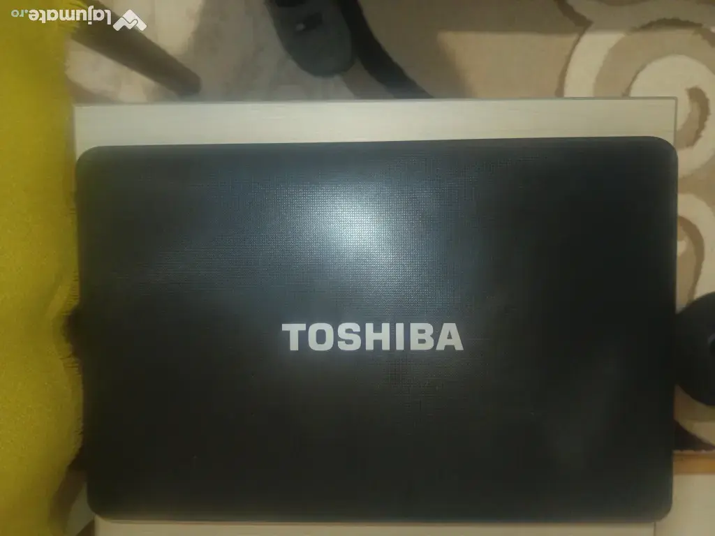 Laptop Toschiba Satellite 