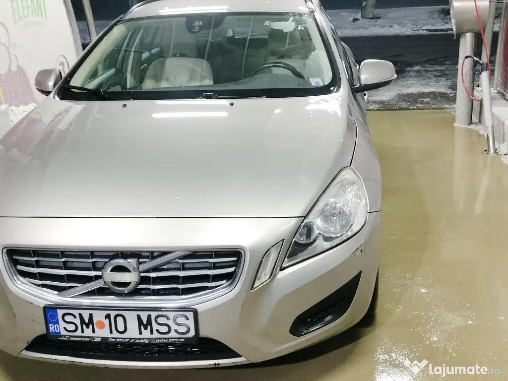 Volvo v60 drive 2011