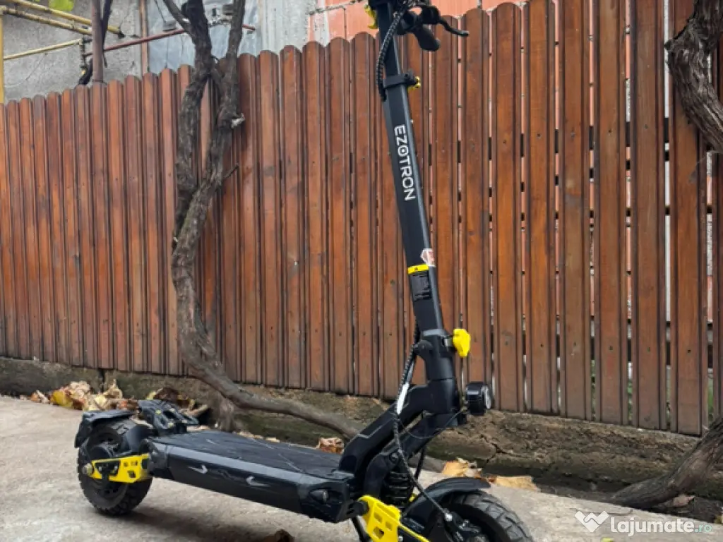 Trotineta electrică Ezotron E200 Pro, varianta 2025 