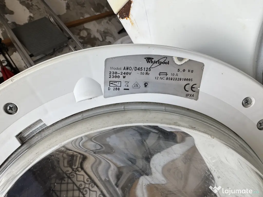 Mașina de spălat rufe Whirlpool 