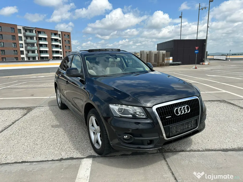 Audi Q5 3.0 239 cp quattro 4x4 automat 