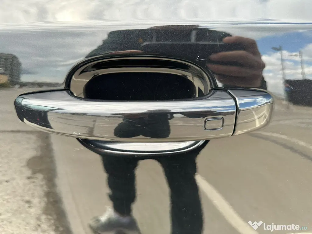 Audi Q5 3.0 239 cp quattro 4x4 automat 