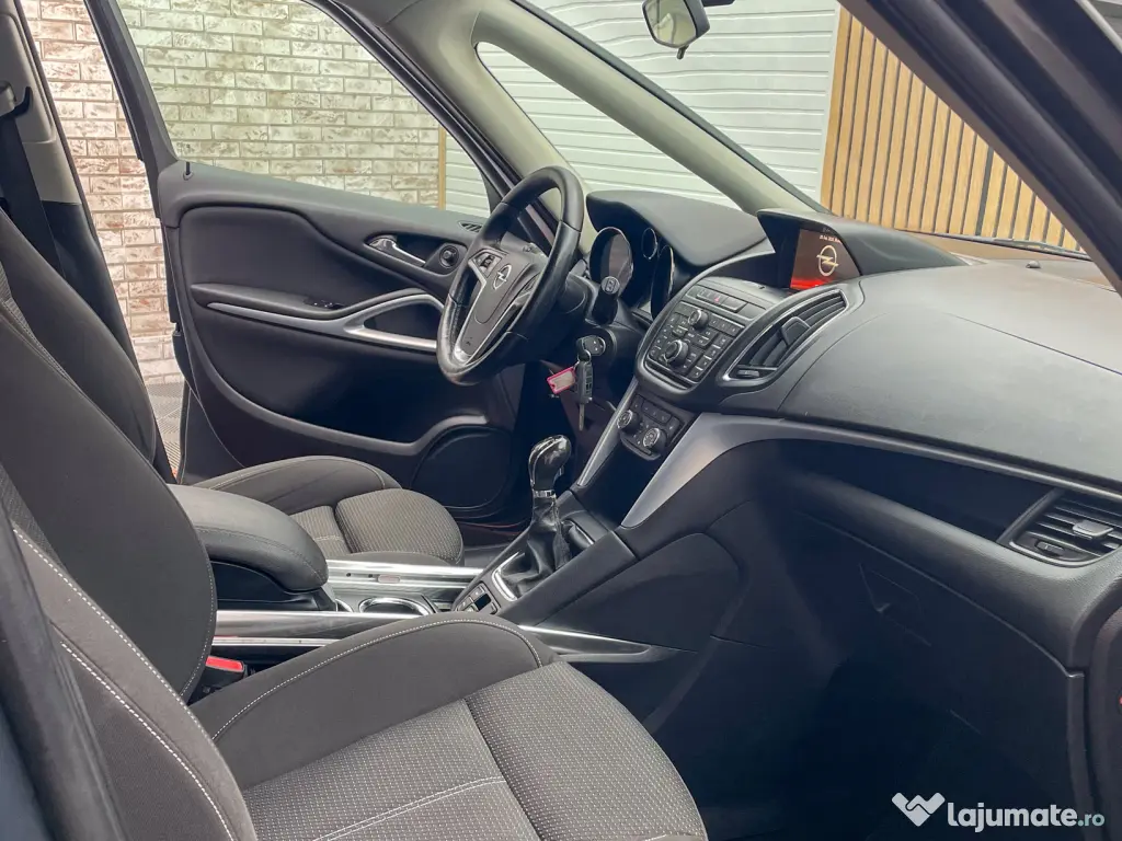 OPEL ZAFIRA . An 2016 . 1,6 Diesel . Rate fixe . Garantie 12 luni , Buy-Back . 