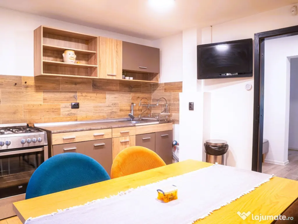 Proprietar Apartament 4 cam,parter,demisol,garaj,Complex Studentesc