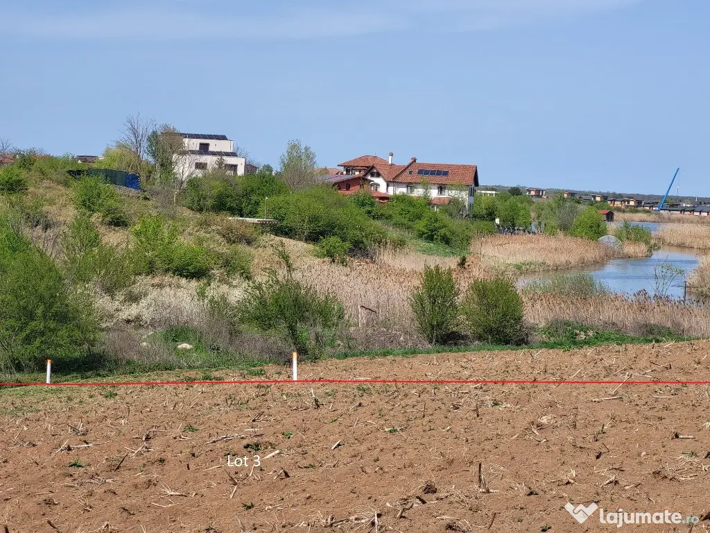 Teren Intravilan vedere la lacul Snagov zona de vile noi 500mp 