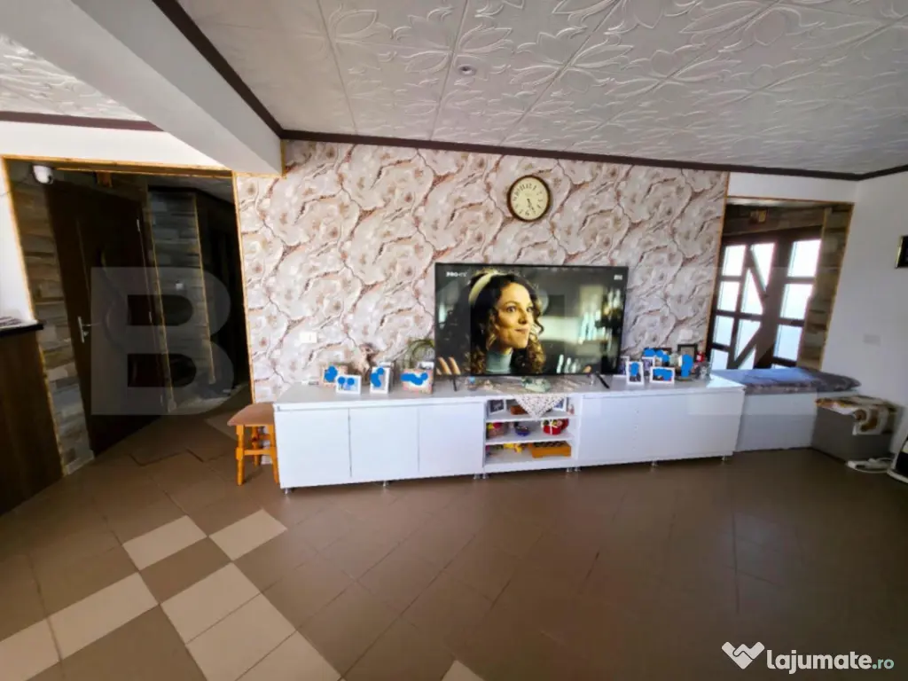 Proprietate deosebită – 2 case + anexă | 1.000 mp teren 