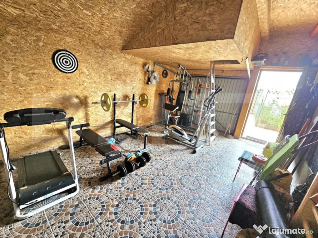 Proprietate deosebită – 2 case + anexă | 1.000 mp teren 