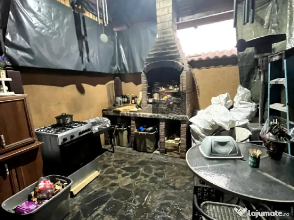 Casă 300 mp utili, Malu Roșu, Ploiești 