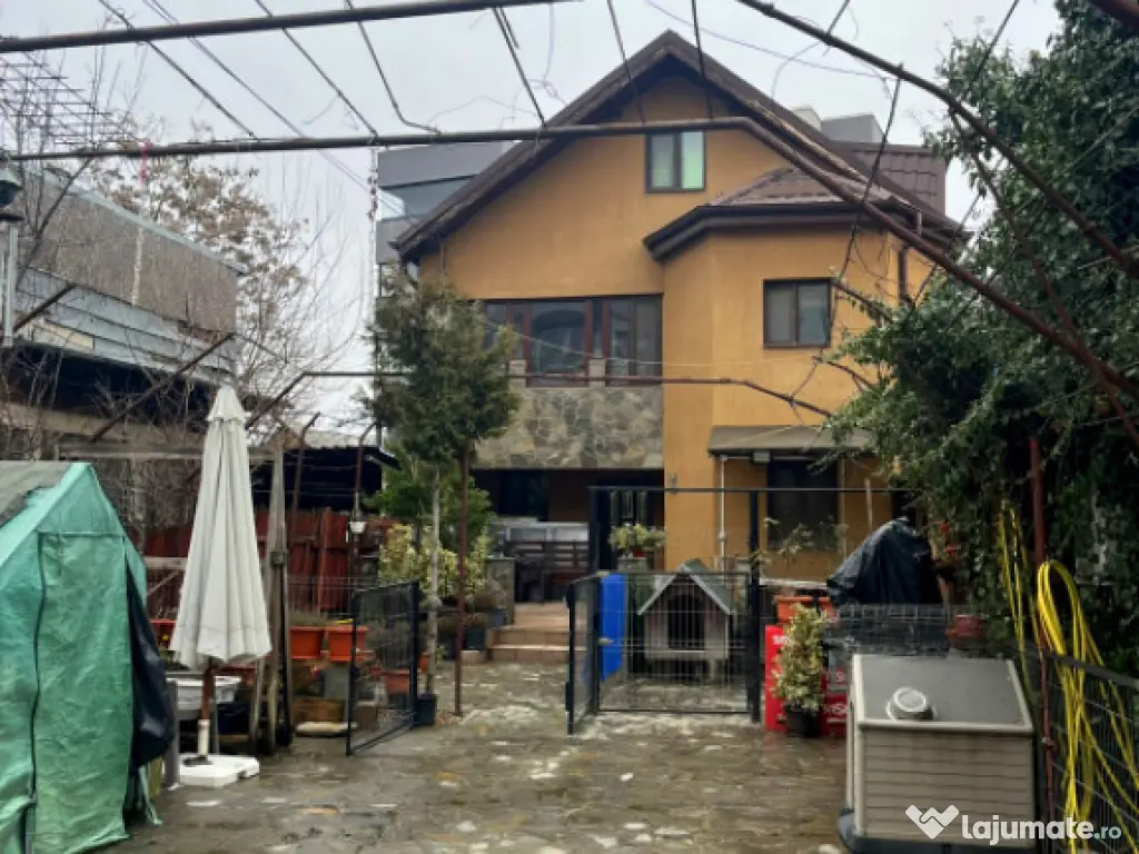 Casă 300 mp utili, Malu Roșu, Ploiești 