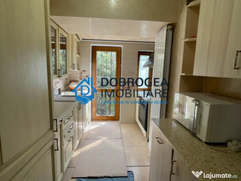 Peco- 3 camere, mobilat si utilat modern, gradina privata, p 