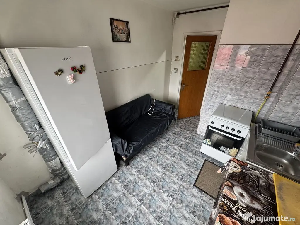 Apartament 2 camere zona Casa de Cultura - Balada