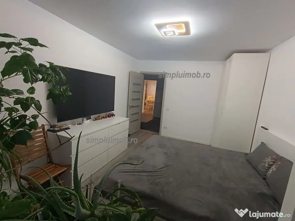 Centrala Parcare Boxa Decomandat 3 Camere Renovat Spatios...