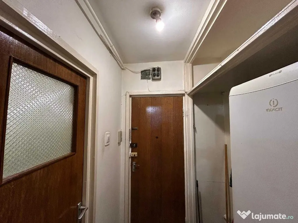 Garsoniera zona ASTRA,Str Soarelui 