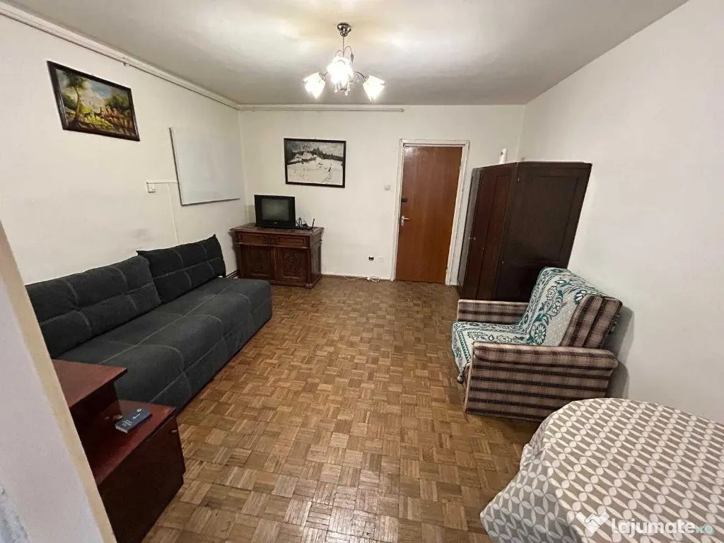 Garsoniera zona ASTRA,Str Soarelui 