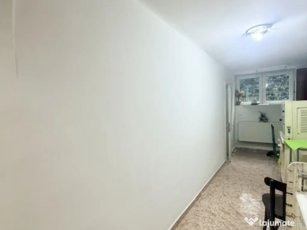 Str Washington, spațiu pretabil cabinet, salon, birou 