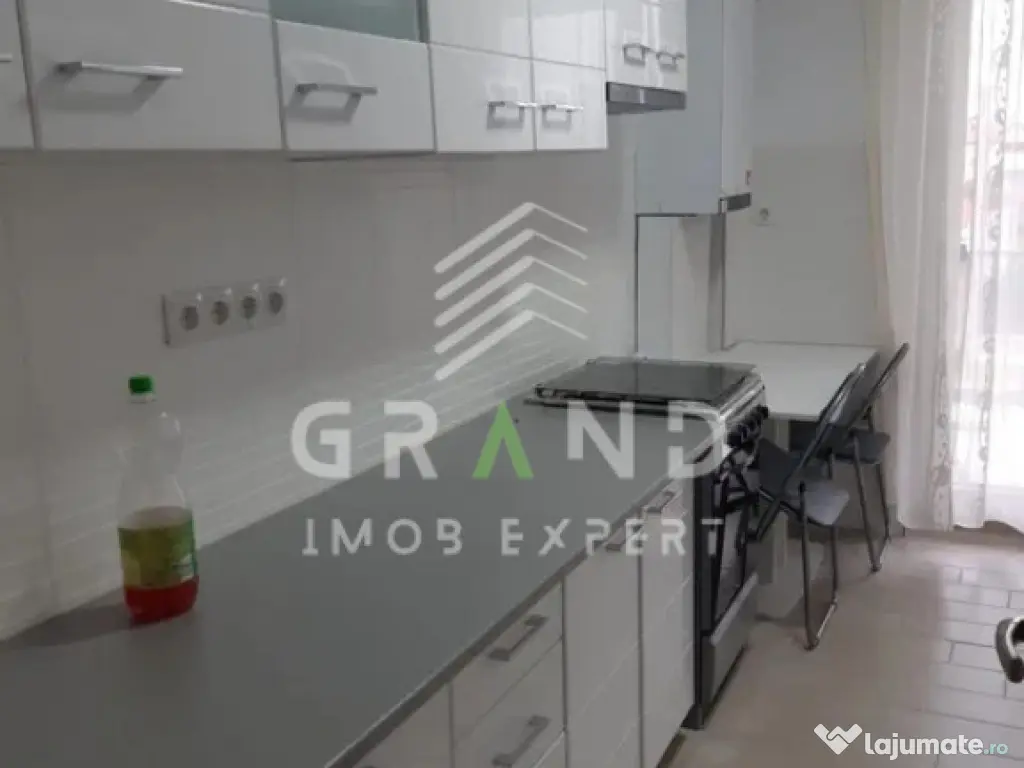 Apartament modern | 2 Camere decomandate | 3 Parcari | Etaj 