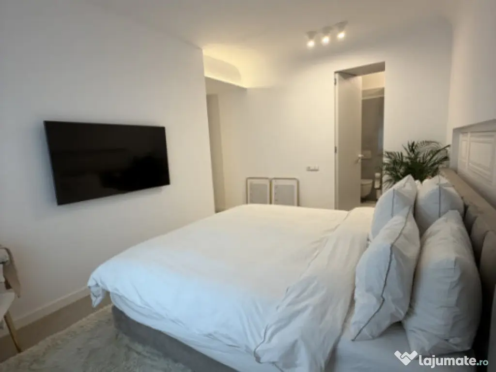 Apartament 3 camere mobilat lux | Cortina North | Parcare i 