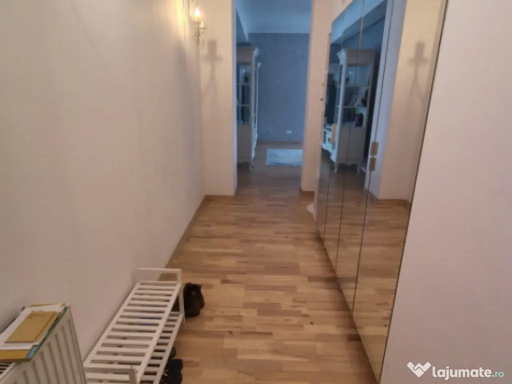 Apartament 3 camere decomandat, 90mp, Centru 