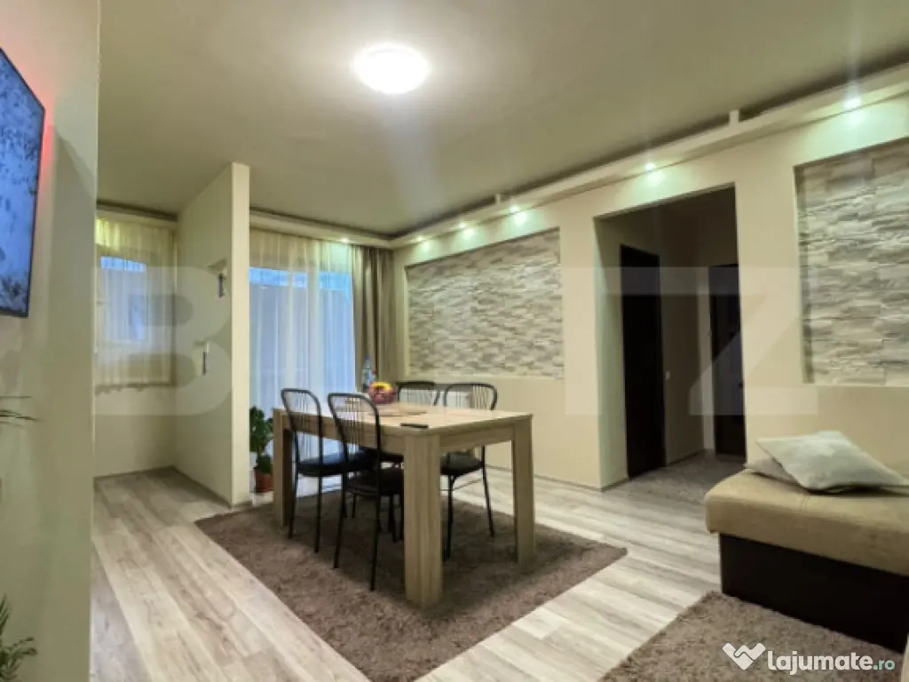 Apartament 3 camere, 60mp, 2 balcoane, etaj intermediar, Som 