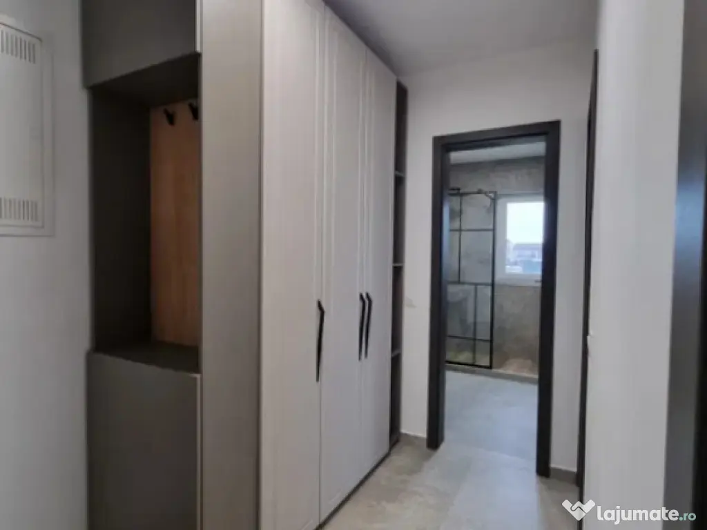 Apartament 2 camere, decomandat - zona Bartolomeu