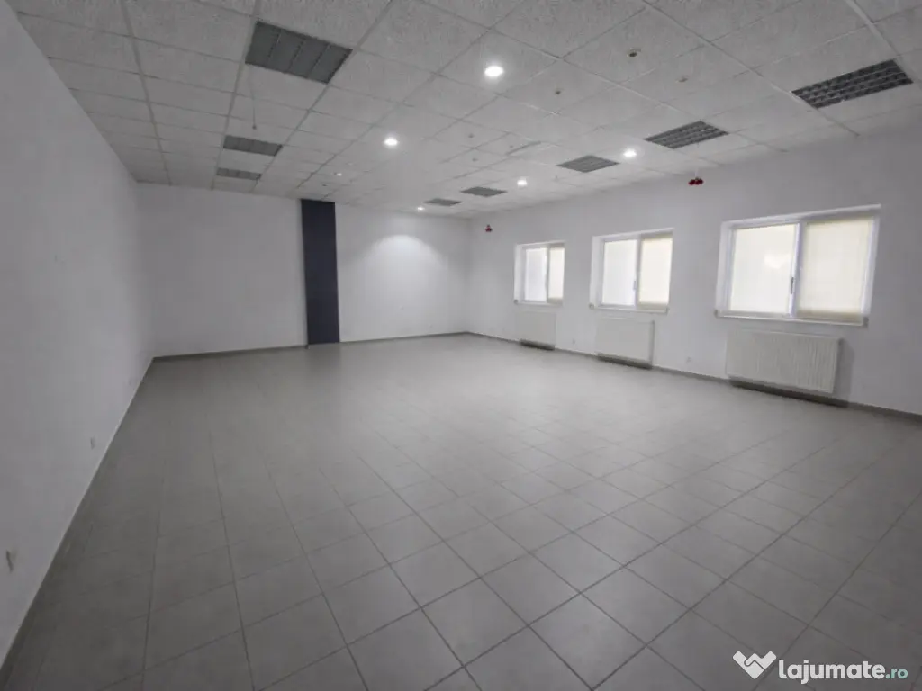 Spațiu Versatil 52 mp Faleza Nord Birou Salon Cabinet 