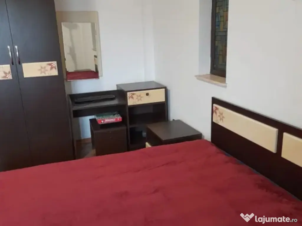 Apartament 3 camere de inchiriat zona Anda 