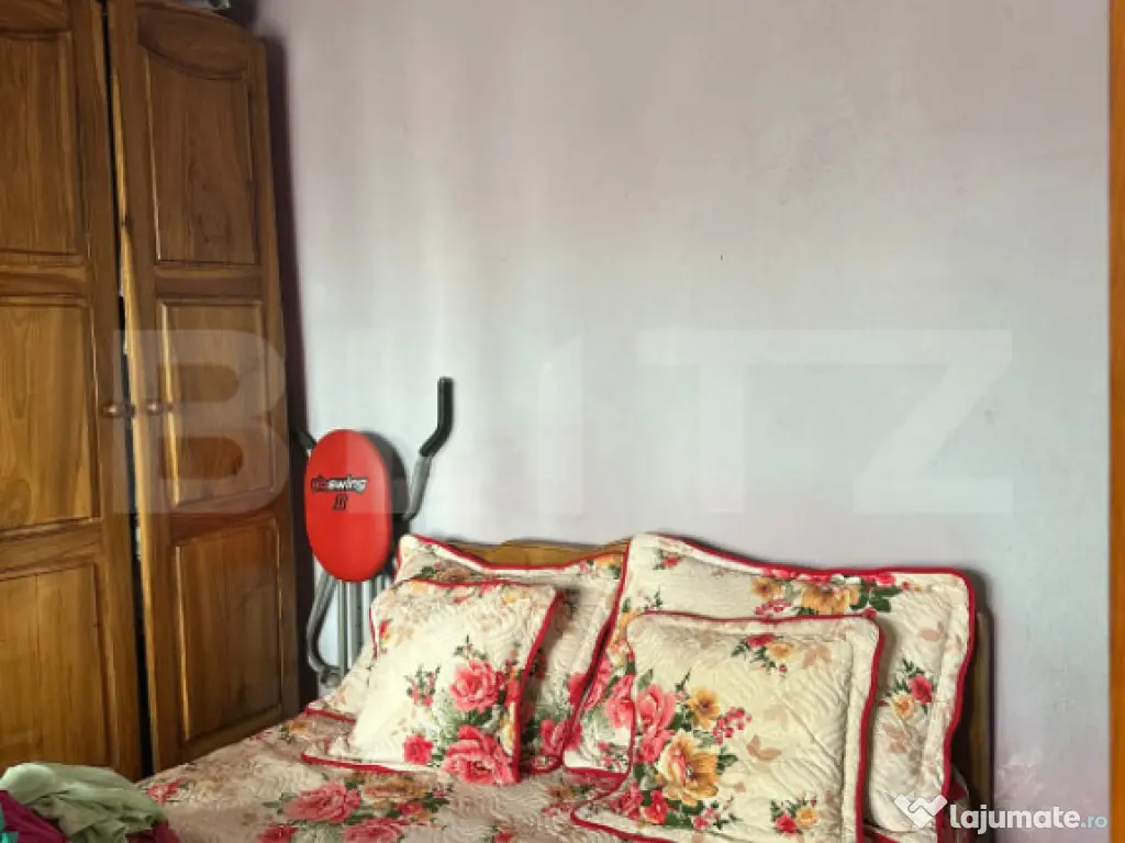 Apartament 3 camere de închiriat, 56 mp, Campeni