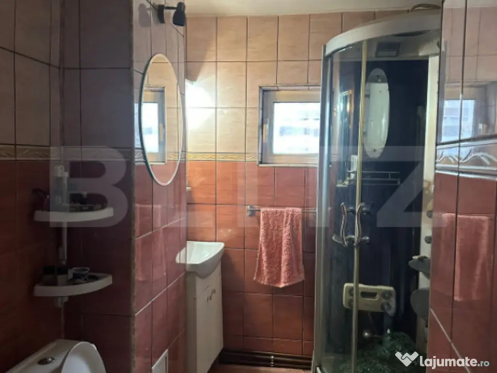 Apartament 3 camere de închiriat, 56 mp, Campeni