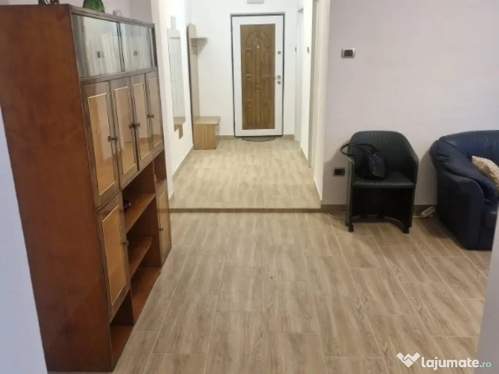 Apartament 3 camere Micro 3 