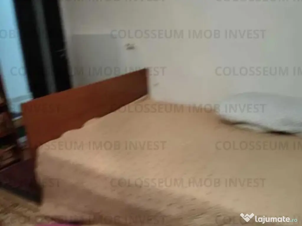 Apartament 3 camere, decomandat - zona Centrul Istoric 