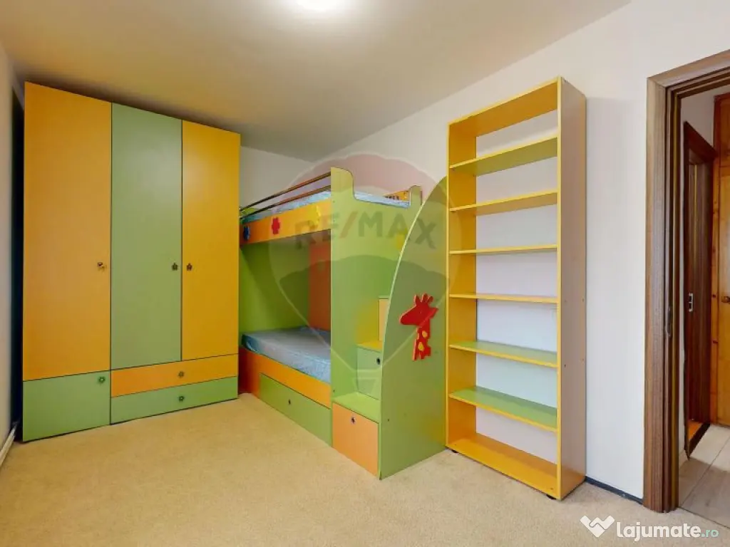 Apartament 4 camere Astra