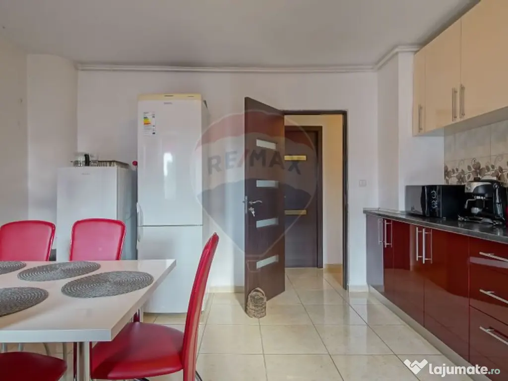 Comision zero! Apartament cu 3 camere, Grivitei, vedere p... 