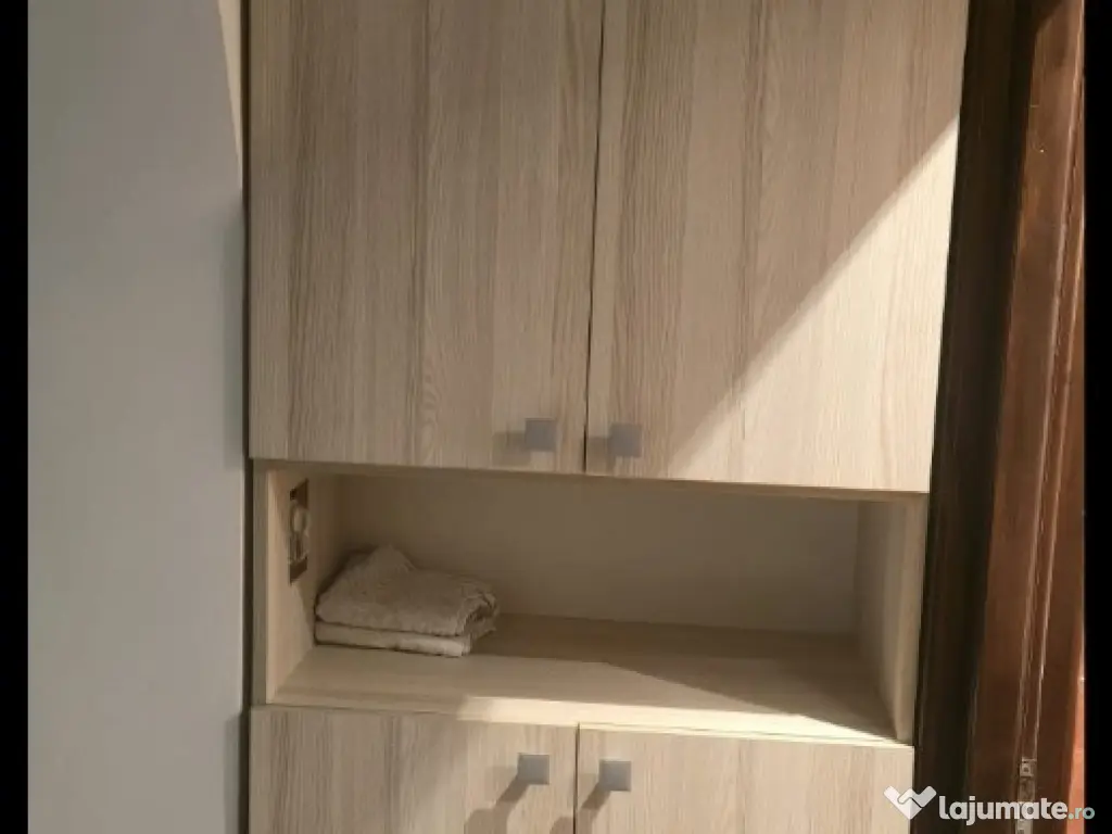 Apartament Cu 2 Camere Decomandate Zona Burdujeni - Ramiro 