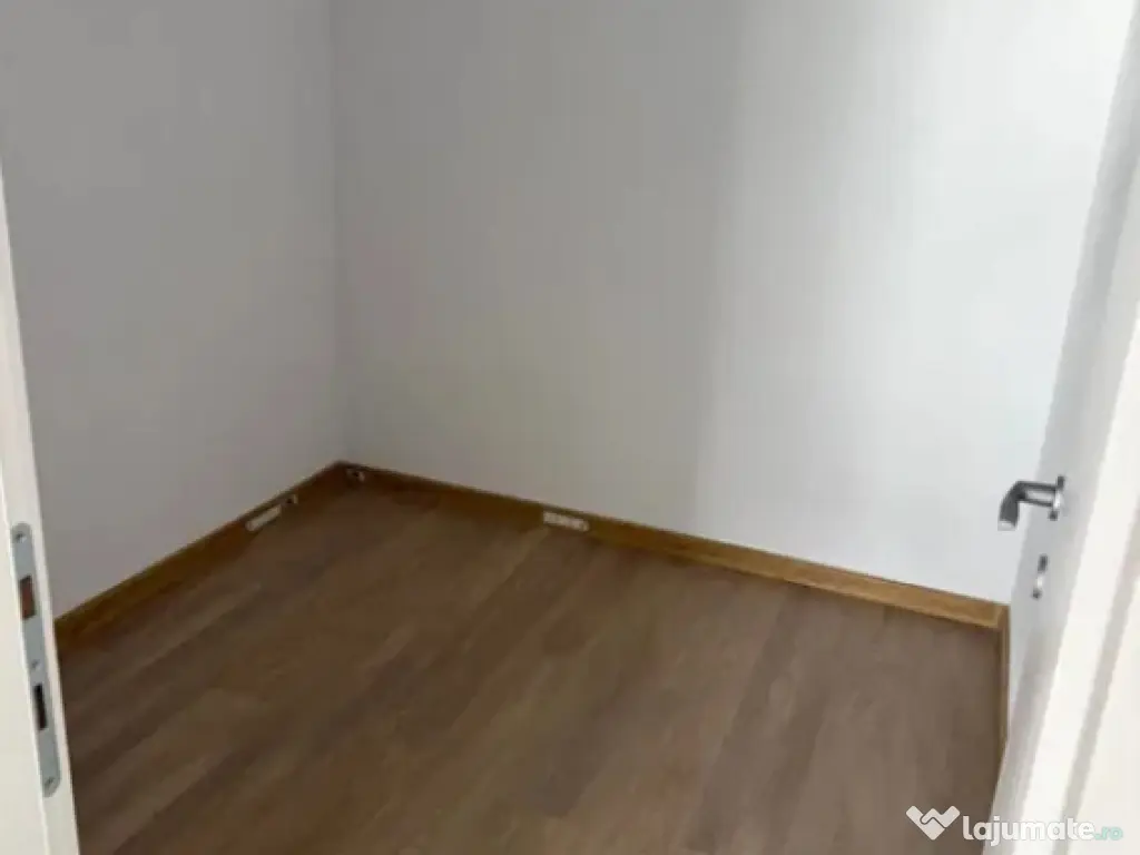 Apartament 2 camere, tip studio - zona Sanpetru 