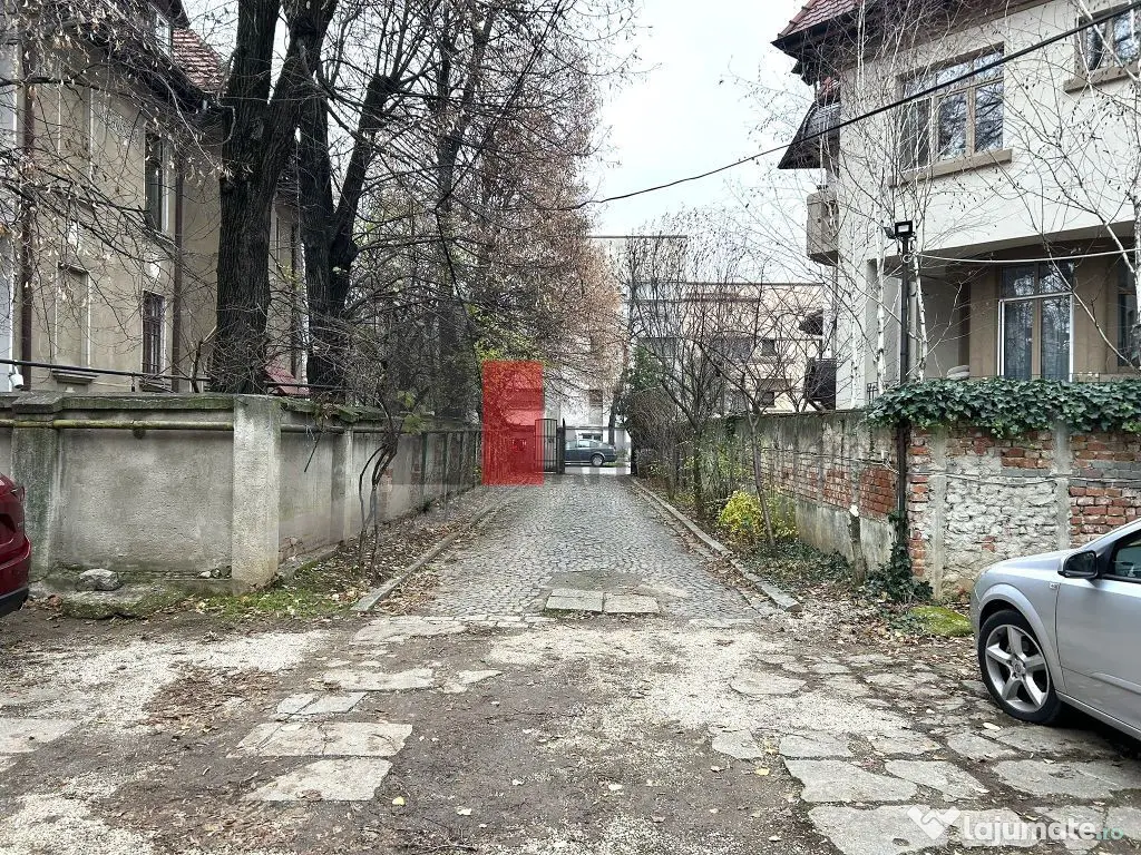 Apartament in vila cu curte si parcare - Barbu Delavrance...