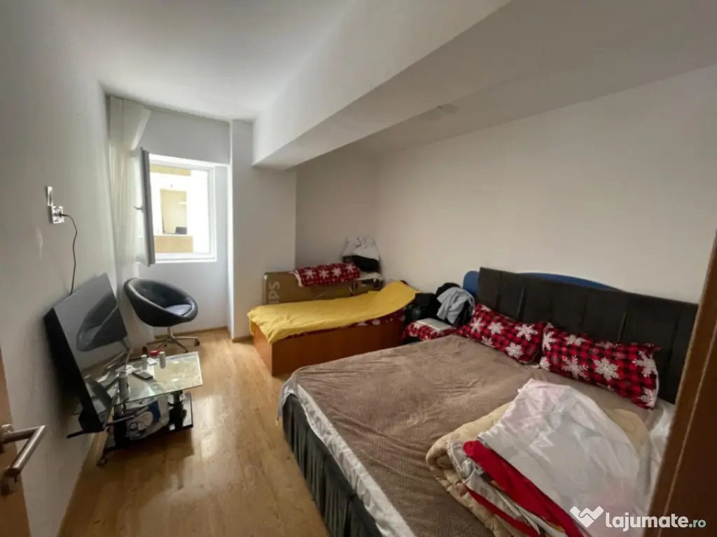 Apartament 2 camere, 59 mp, zona Rovine 