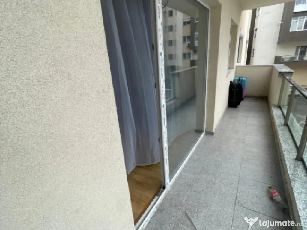 Apartament 2 camere, 59 mp, zona Rovine 