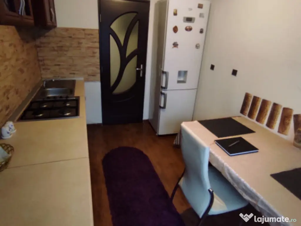 Apartament 2 camere, 57 mp, zona Craiovita Noua 