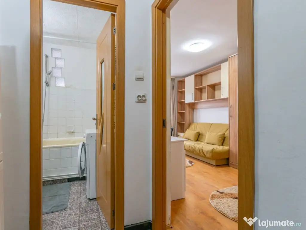 Garsoniera mobilata cu loc de parcare