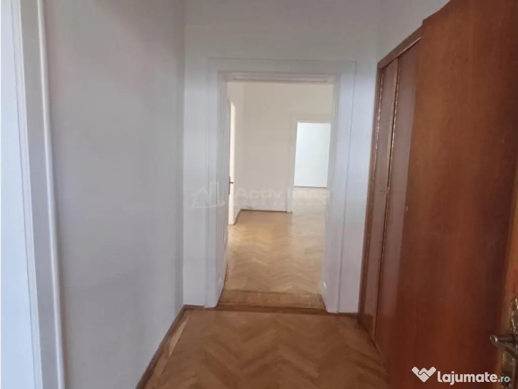 Spatiu de #238;nchiriat zona ultracentrala