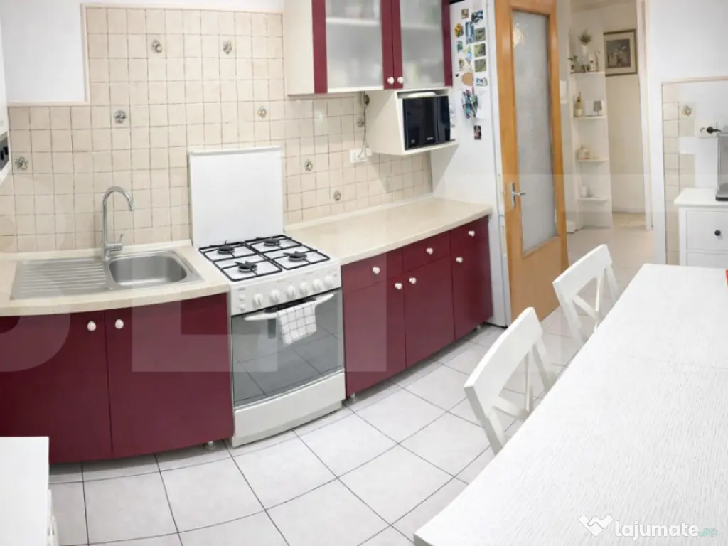 Apartament 5 camere, 95 mp, zona Aurel Vlaicu